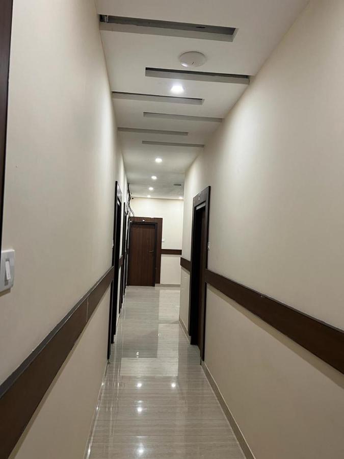 The Park Avenue Hotel - Business Class Hotel Near Central Railway Station Chennai Periyamet Ngoại thất bức ảnh