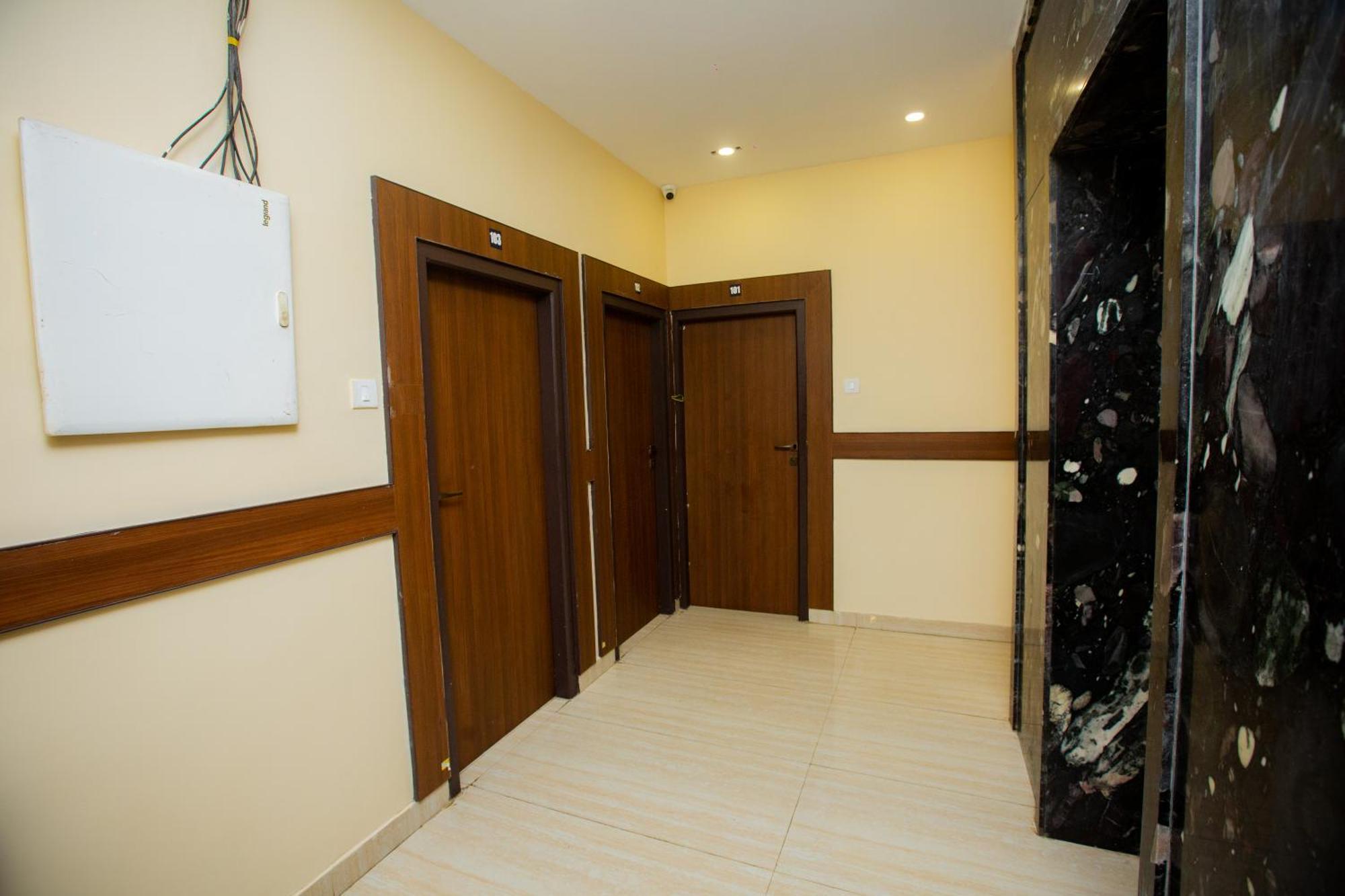 The Park Avenue Hotel - Business Class Hotel Near Central Railway Station Chennai Periyamet Ngoại thất bức ảnh